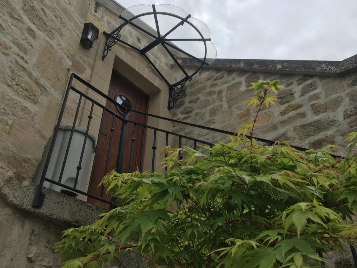 Appartamento La Tour De Flandre Rousseloy Esterno foto